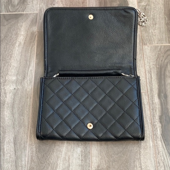 Women’s Forever 21 crossbody - Picture 2 of 4